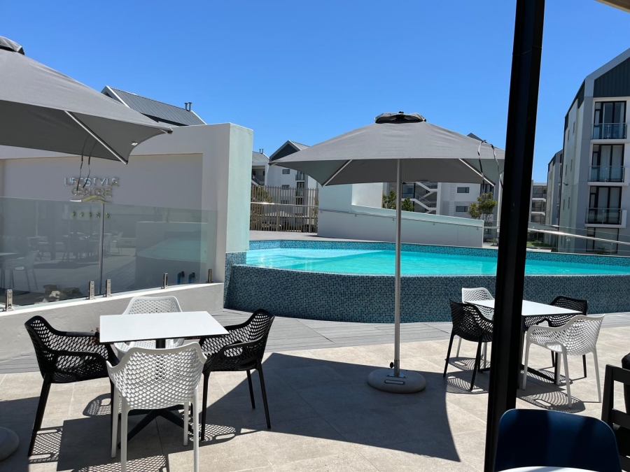 To Let 2 Bedroom Property for Rent in Summerstrand Eastern Cape